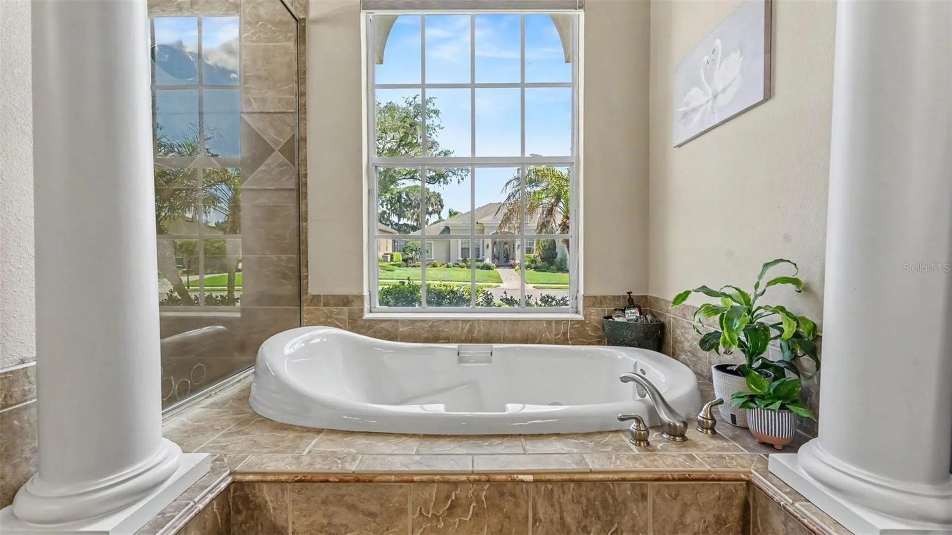 664 Whisper Woods Drive Lakeland FL 33813