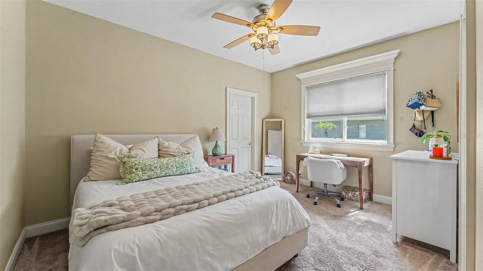 664 Whisper Woods Drive Lakeland FL 33813