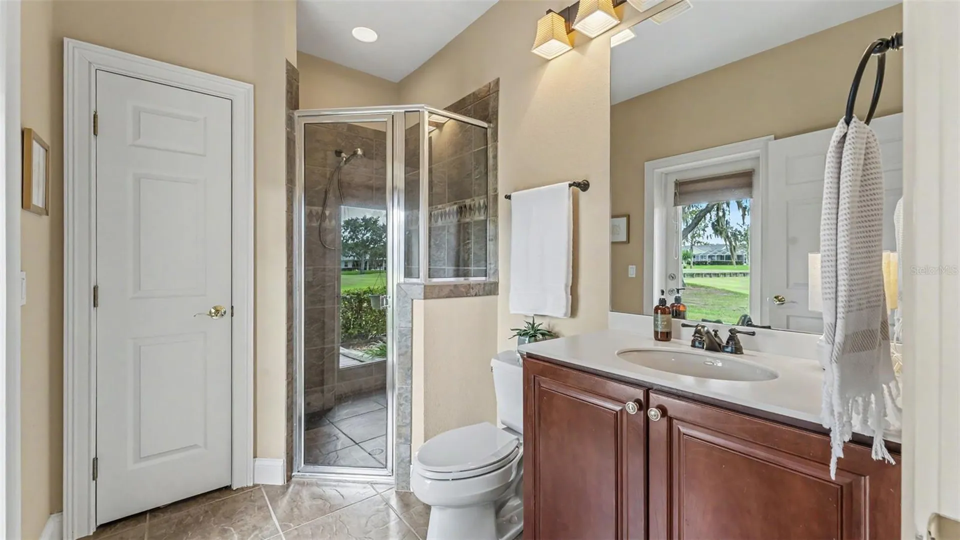 664 Whisper Woods Drive Lakeland FL 33813