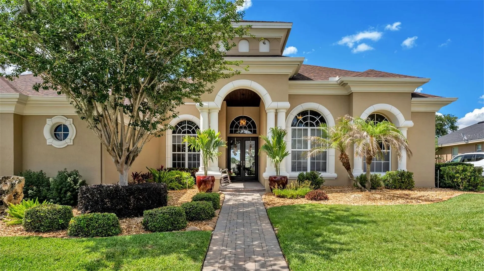664 Whisper Woods Drive Lakeland FL 33813