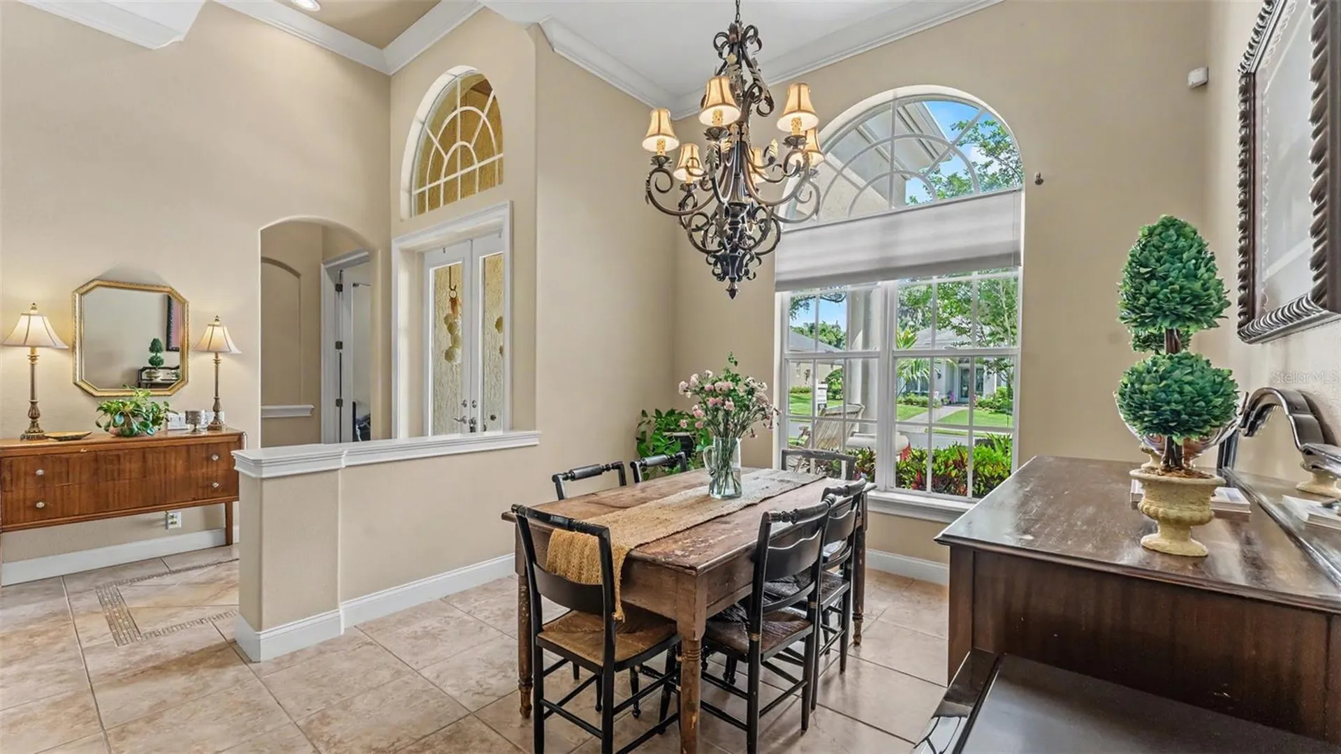 664 Whisper Woods Drive Lakeland FL 33813