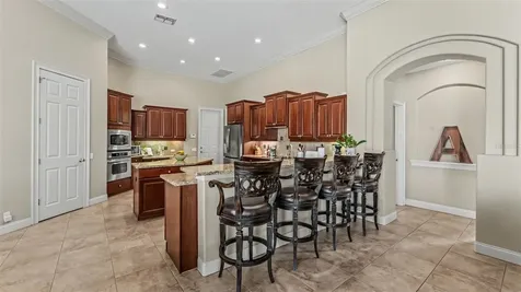 664 Whisper Woods Drive Lakeland FL 33813