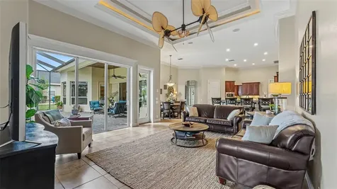 664 Whisper Woods Drive Lakeland FL 33813