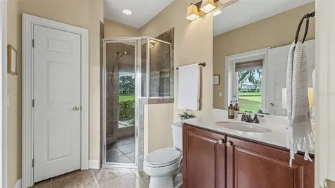 664 Whisper Woods Drive Lakeland FL 33813
