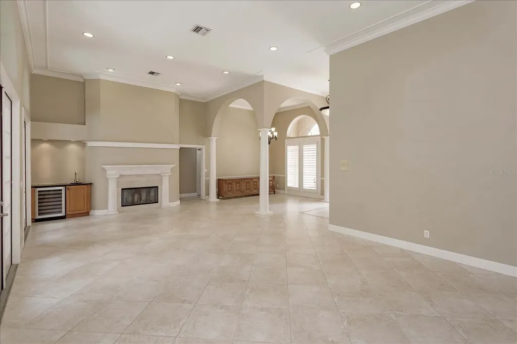 4965 Shoreline Circle Sanford FL 32771