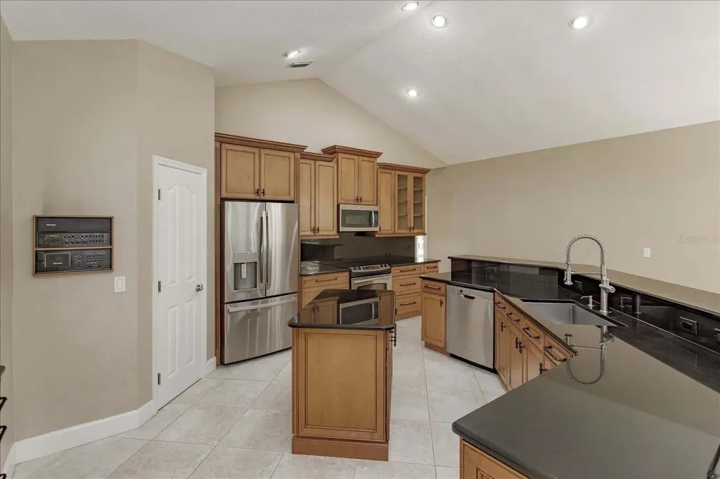 4965 Shoreline Circle Sanford FL 32771