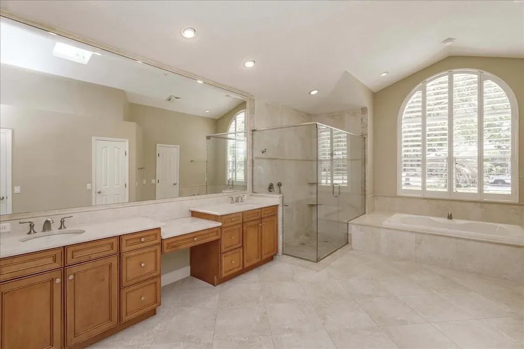 4965 Shoreline Circle Sanford FL 32771