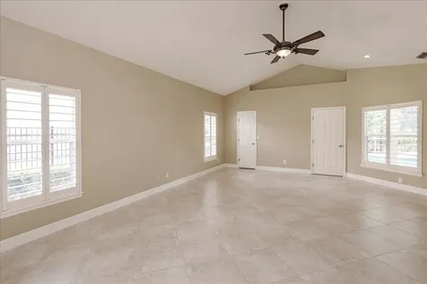 4965 Shoreline Circle Sanford FL 32771