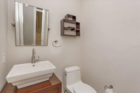 4965 Shoreline Circle Sanford FL 32771