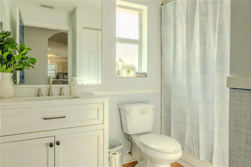 612 16th Avenue SE Ruskin FL 33570