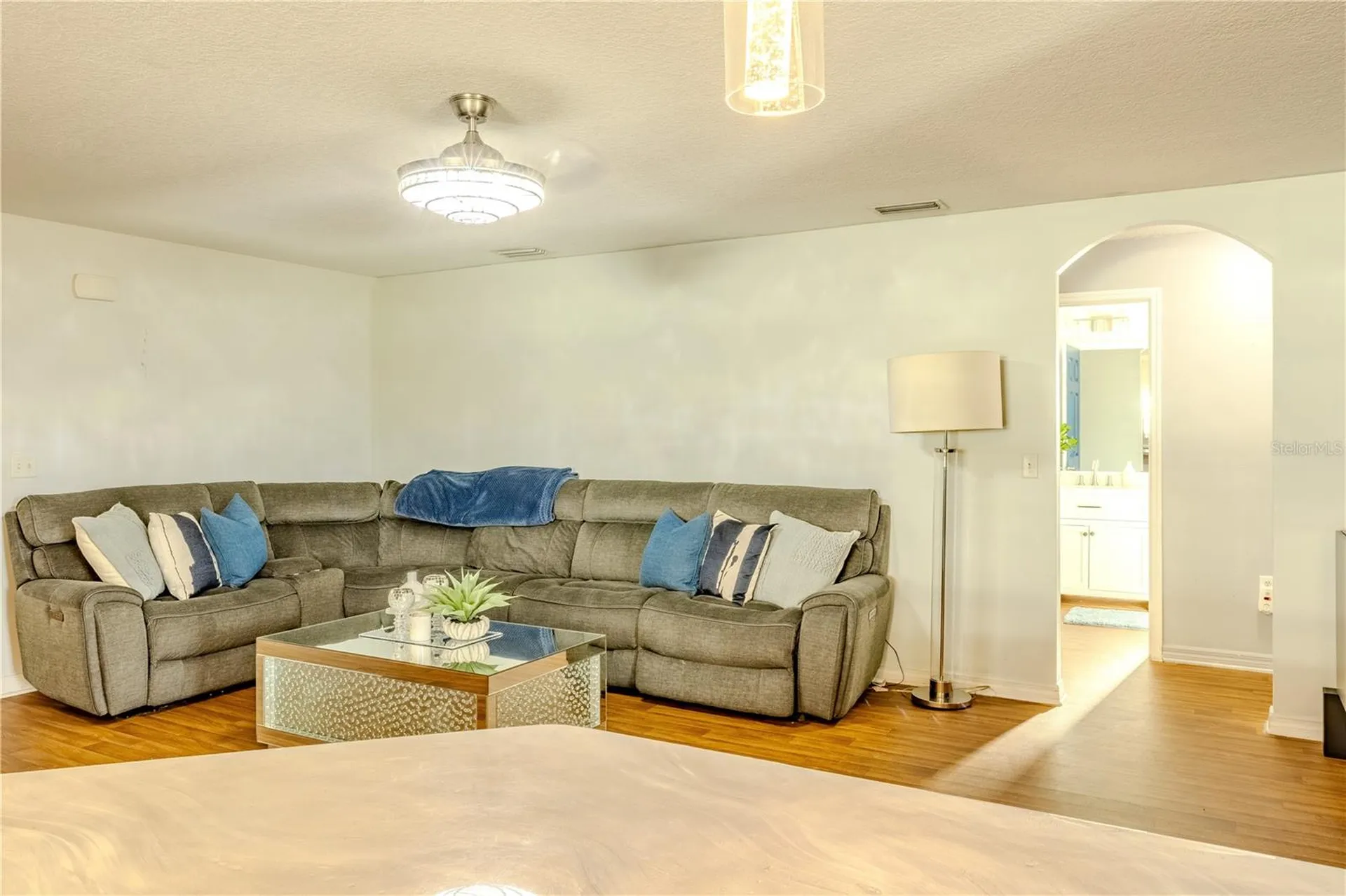 612 16th Avenue SE Ruskin FL 33570