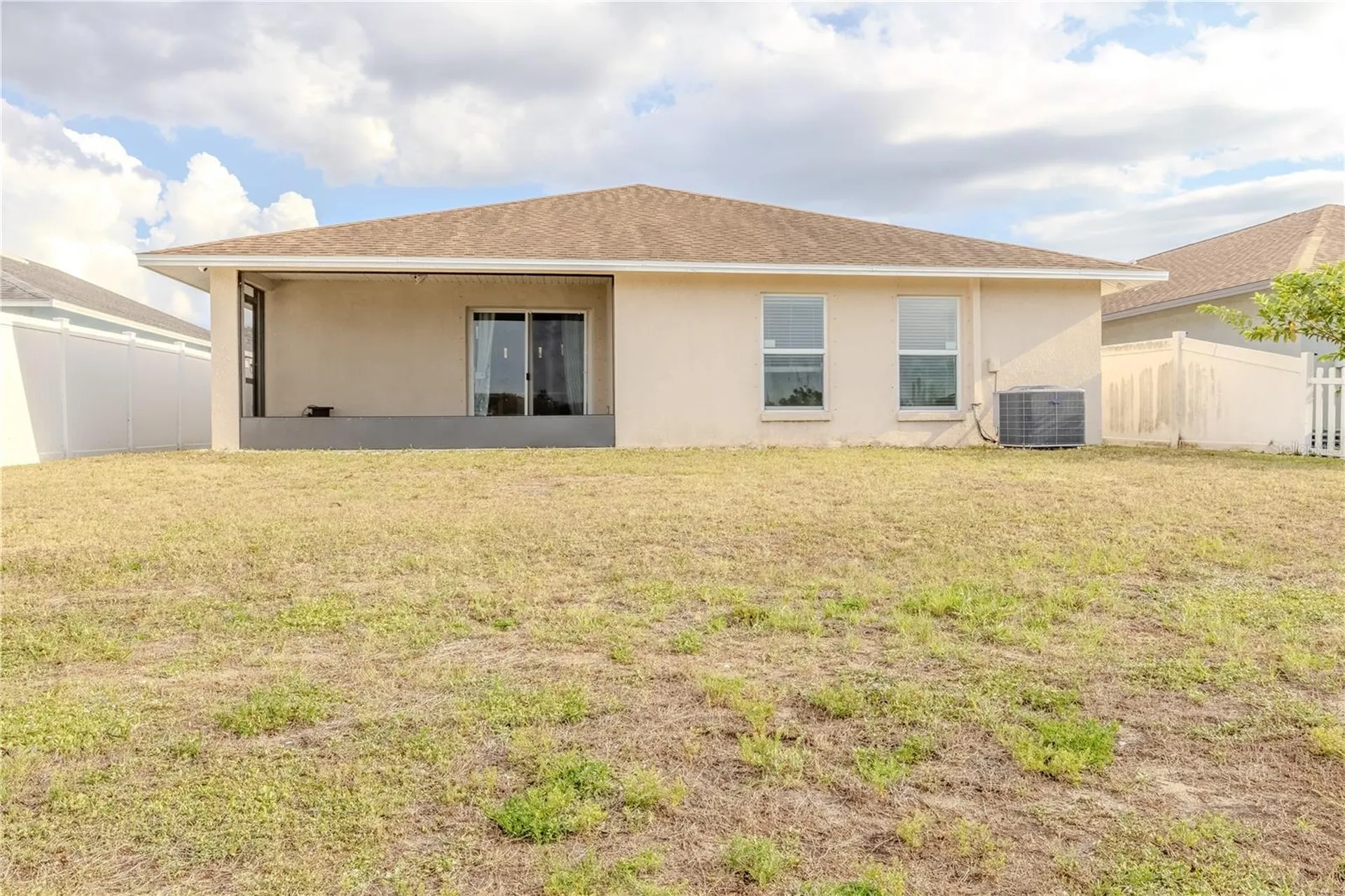 612 16th Avenue SE Ruskin FL 33570