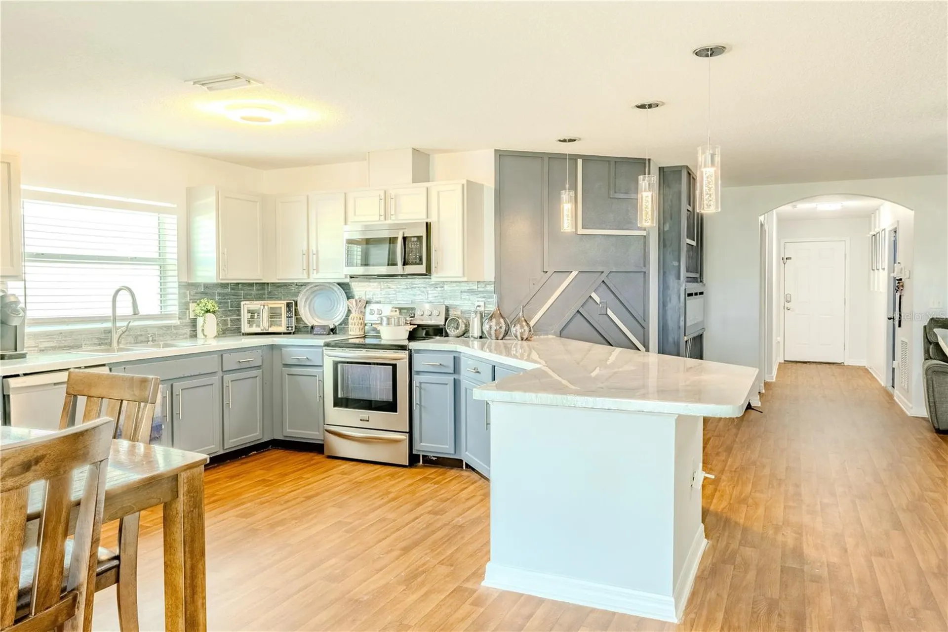 612 16th Avenue SE Ruskin FL 33570
