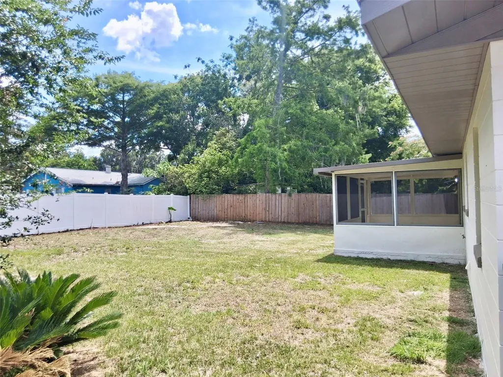 5240 SE 114th Place Belleview FL 34420