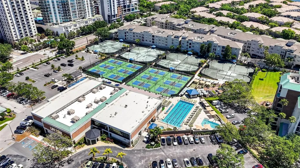 501 Knights Run Avenue Tampa FL 33602
