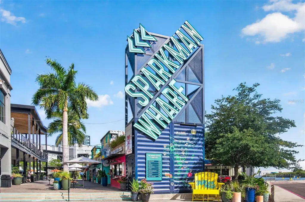 501 Knights Run Avenue Tampa FL 33602