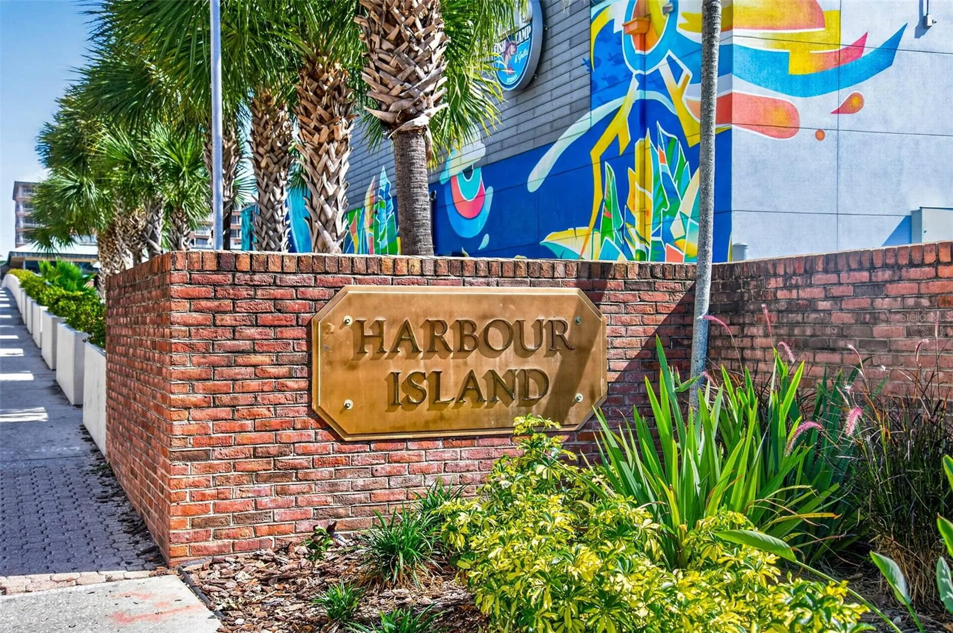 501 Knights Run Avenue Tampa FL 33602