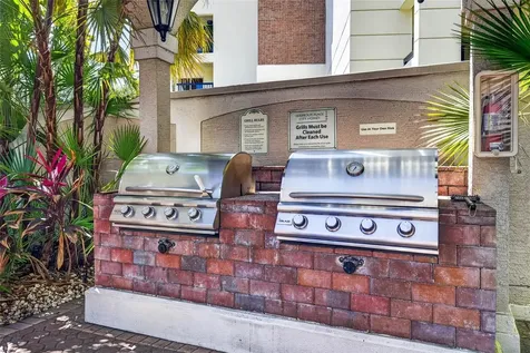 501 Knights Run Avenue Tampa FL 33602