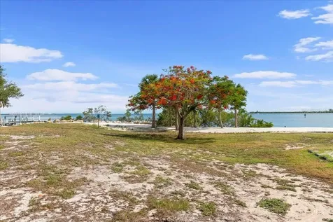 2211 Hale Street Port Charlotte FL 33953