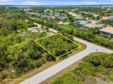 2211 Hale Street Port Charlotte FL 33953