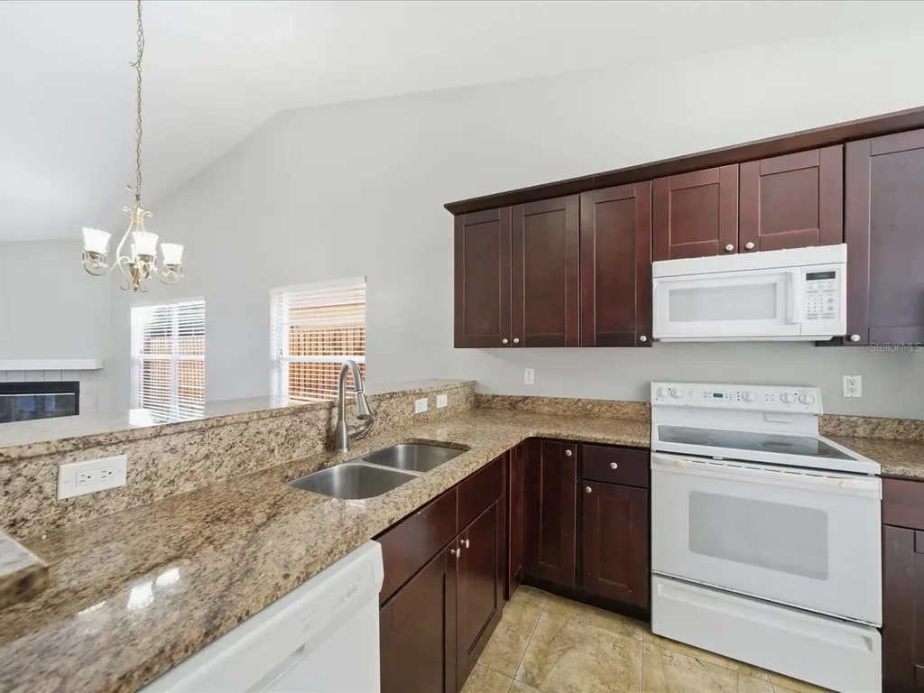7615 Lemon Wood Court Tampa FL 33625