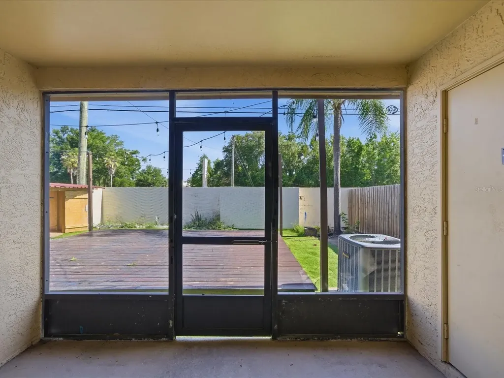 7615 Lemon Wood Court Tampa FL 33625