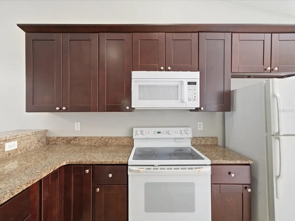 7615 Lemon Wood Court Tampa FL 33625