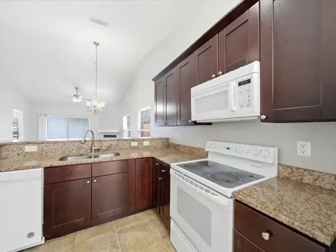7615 Lemon Wood Court Tampa FL 33625