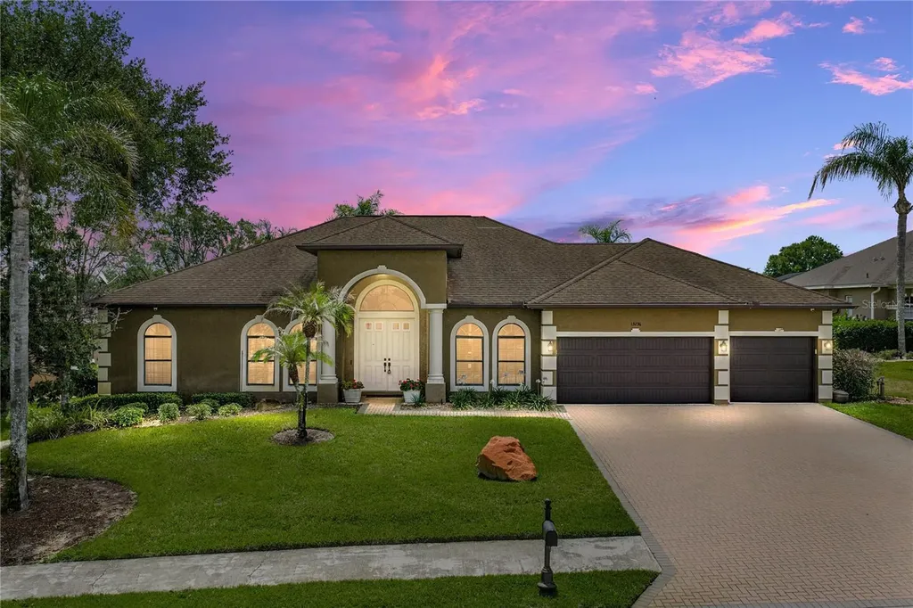 13236 Legends Trail Dade City FL 33525