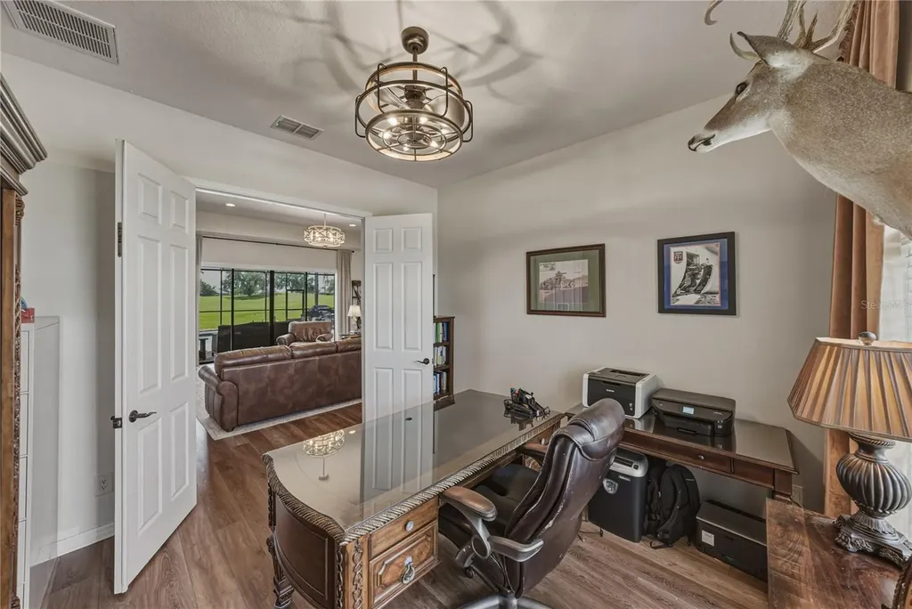 13236 Legends Trail Dade City FL 33525