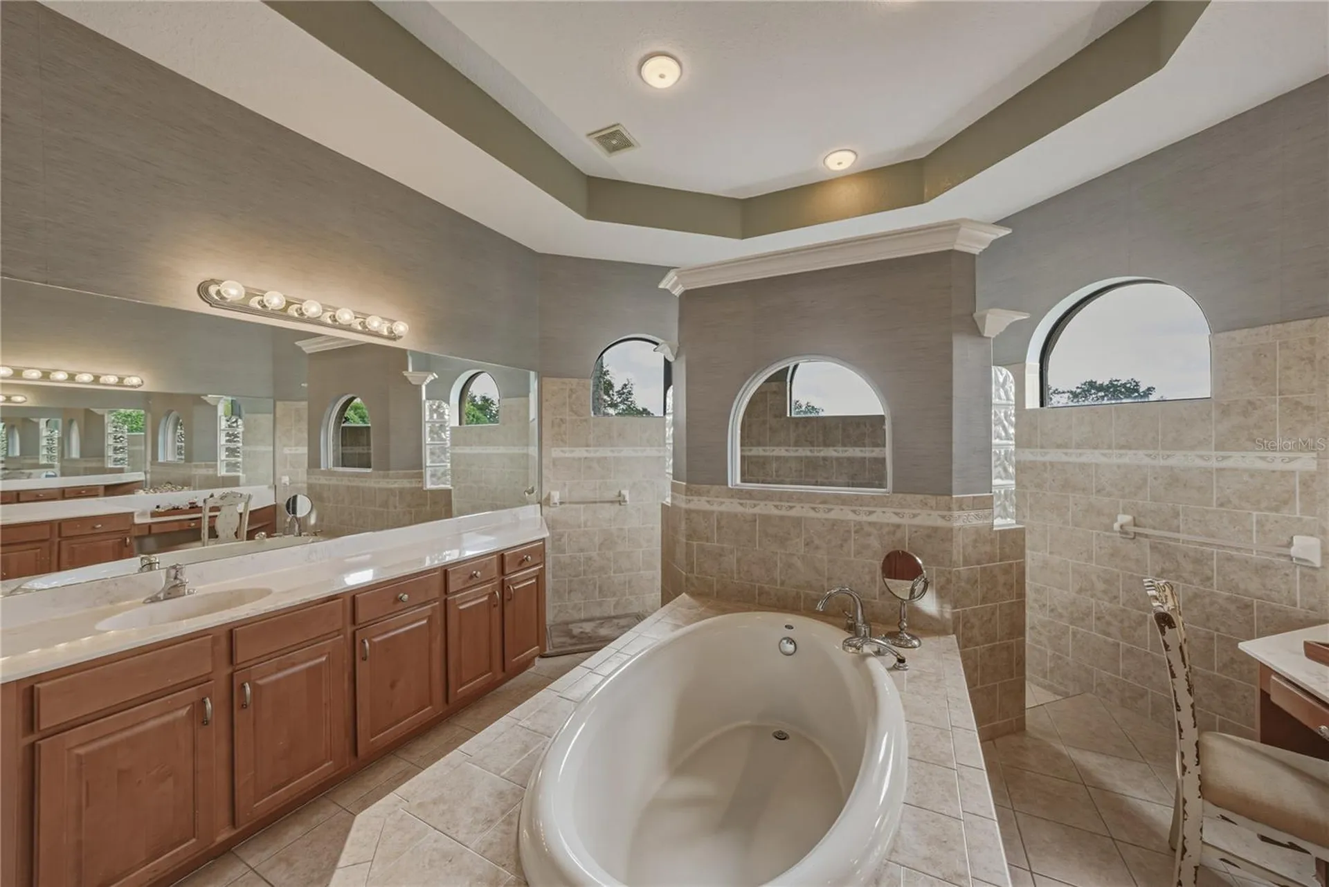13236 Legends Trail Dade City FL 33525