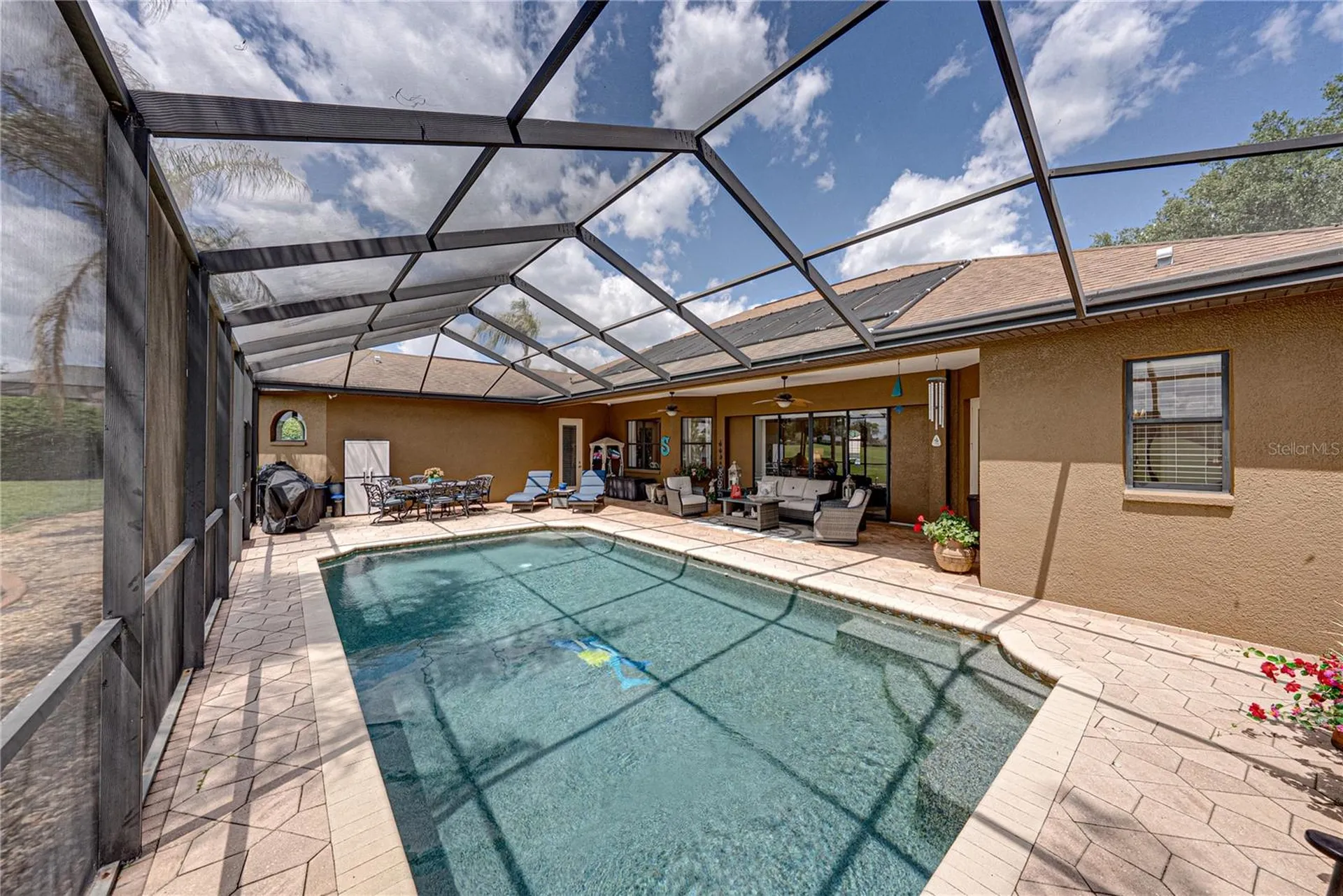 13236 Legends Trail Dade City FL 33525