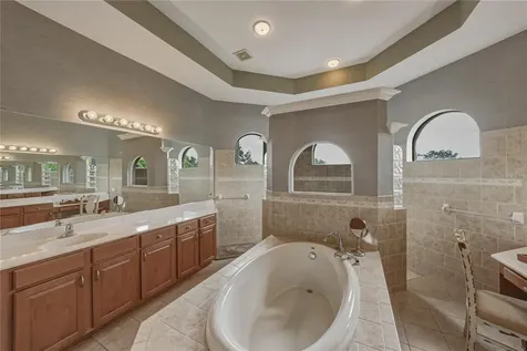 13236 Legends Trail Dade City FL 33525