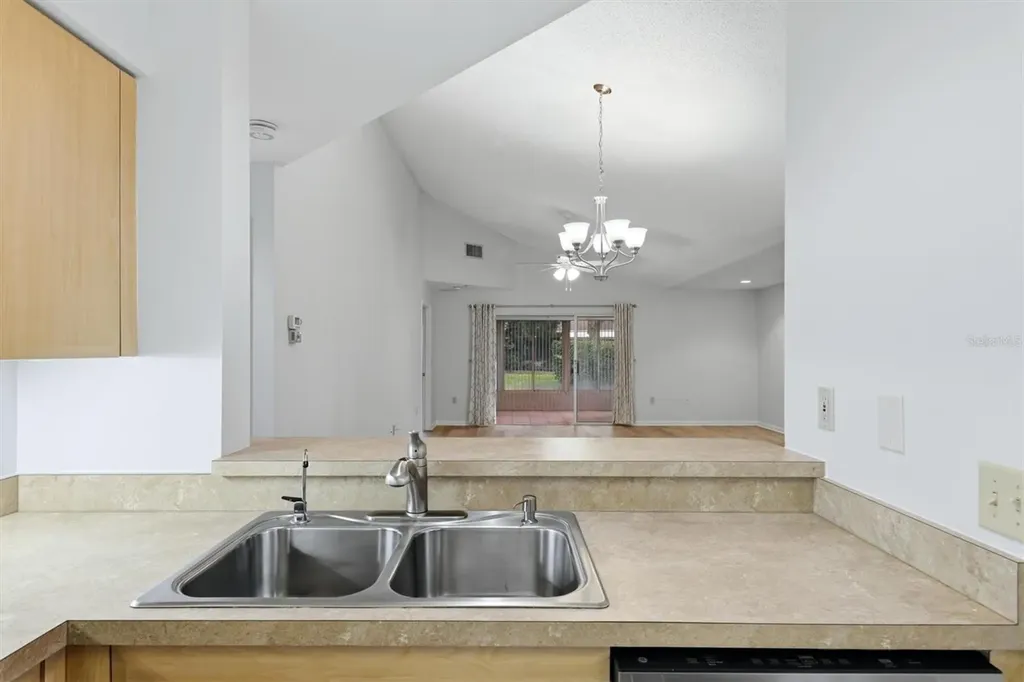 6420 Carrington Circle Sarasota FL 34238