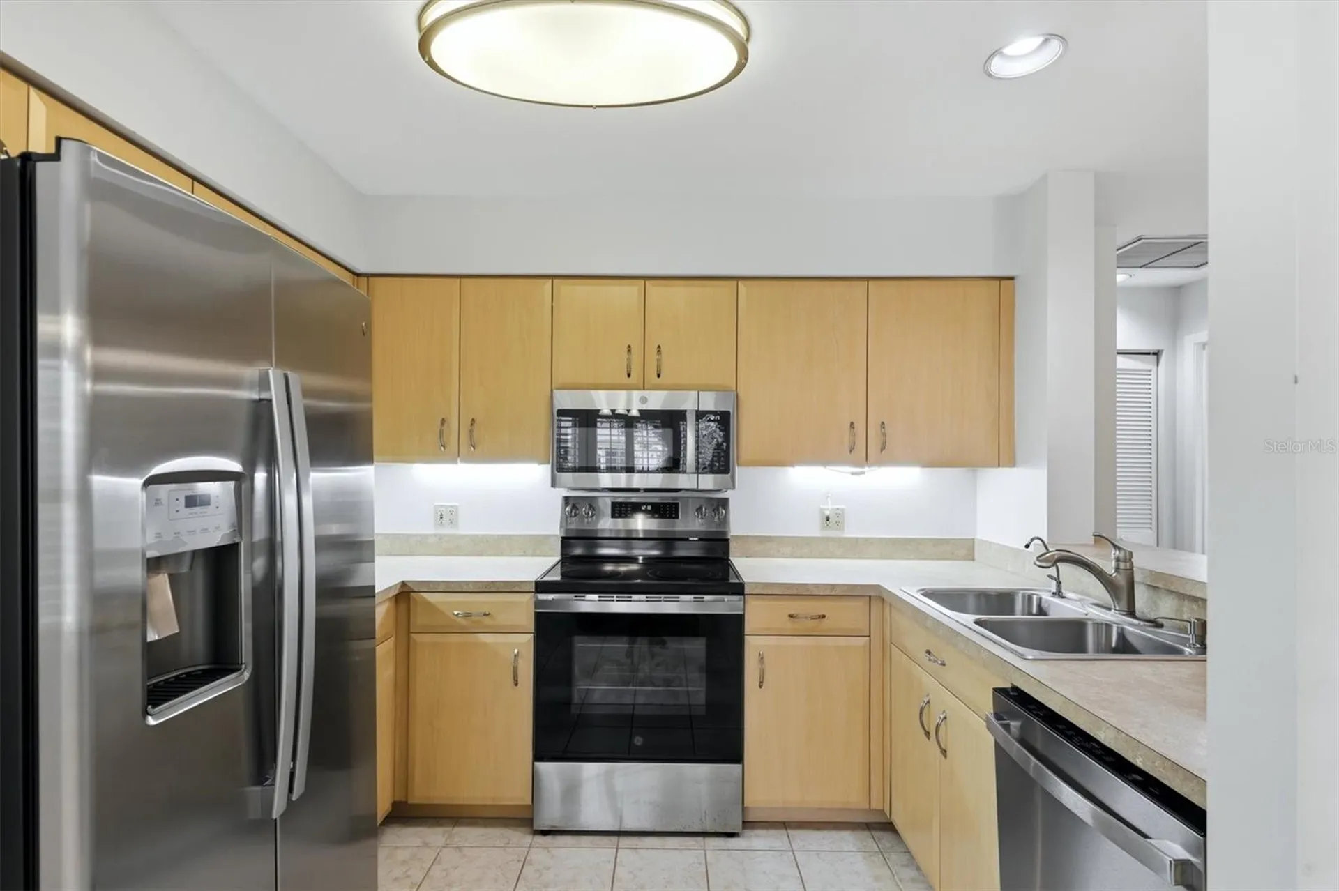 6420 Carrington Circle Sarasota FL 34238