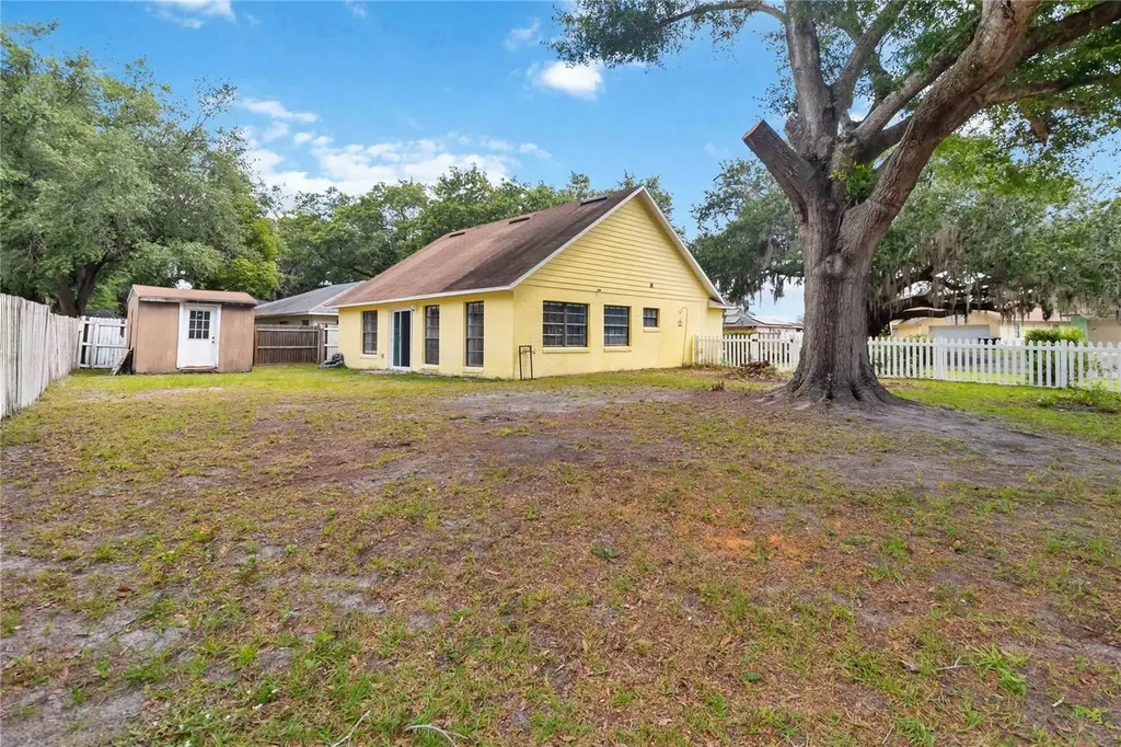 2924 Dana Lane Kissimmee FL 34744