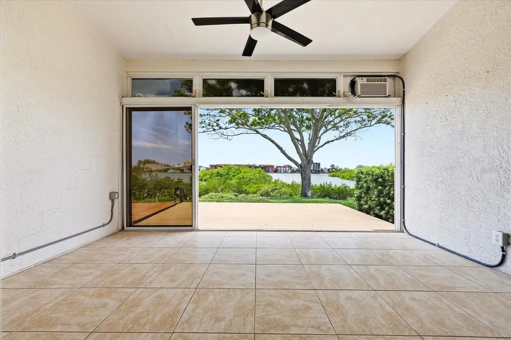 14628 Loridawn Drive Seminole FL 33776
