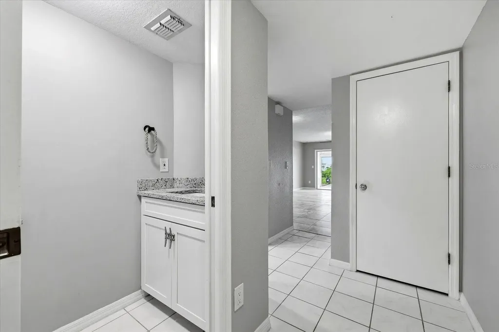 14628 Loridawn Drive Seminole FL 33776