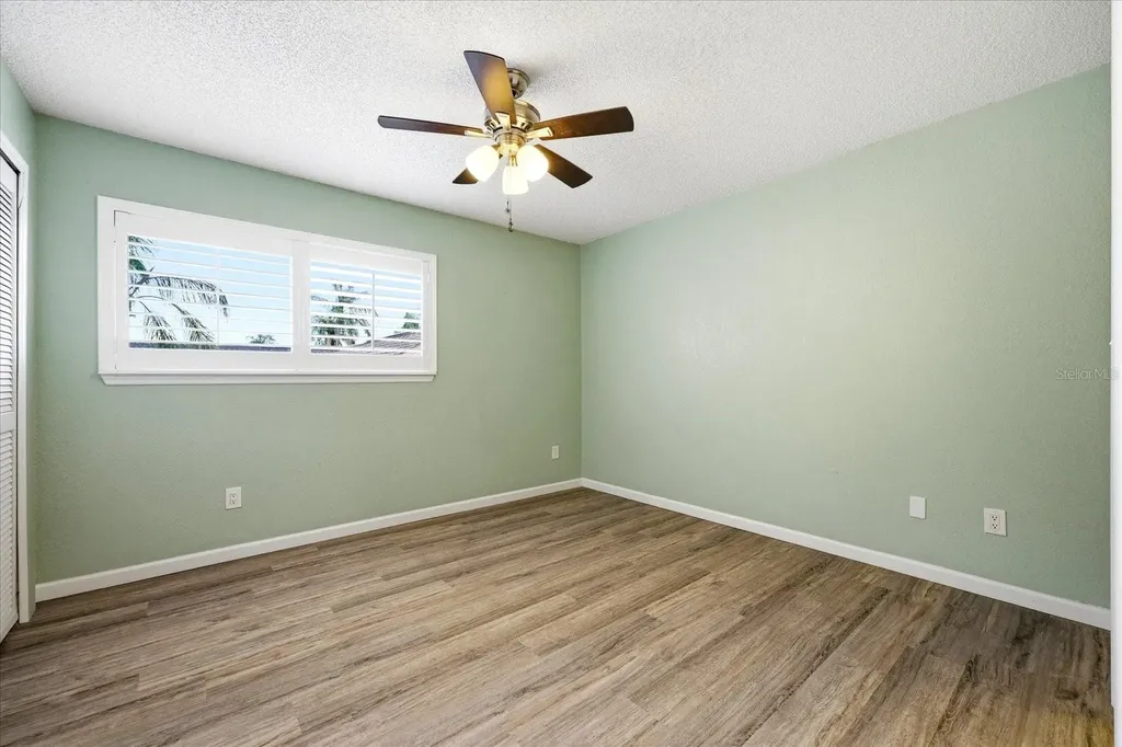 14628 Loridawn Drive Seminole FL 33776