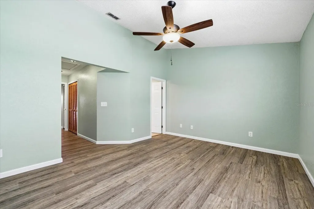 14628 Loridawn Drive Seminole FL 33776