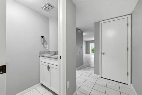 14628 Loridawn Drive Seminole FL 33776