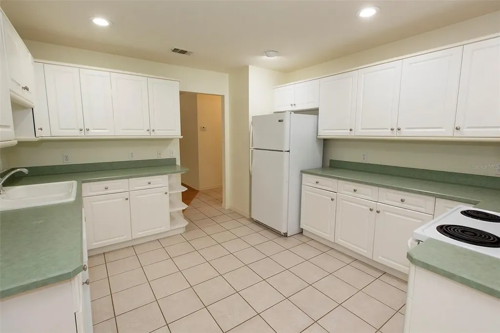 2340 NW 16th Avenue Gainesville FL 32605