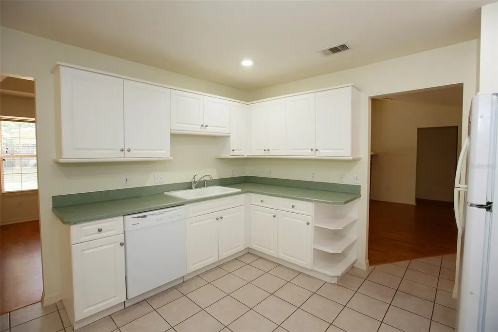 2340 NW 16th Avenue Gainesville FL 32605