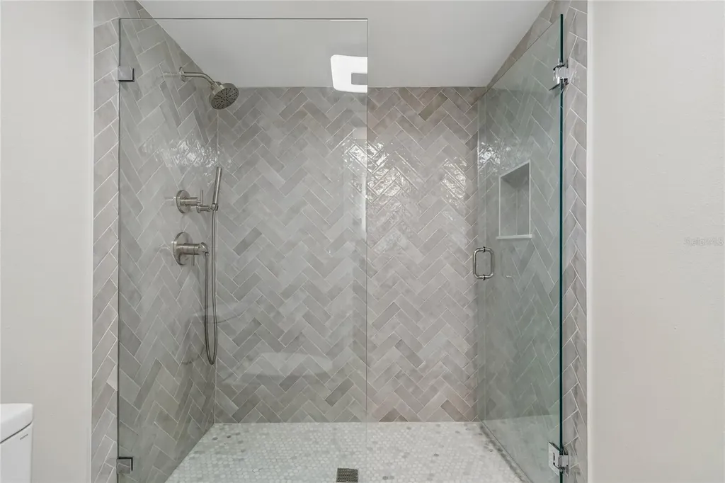 14810 Rue De Bayonne Clearwater FL 33762