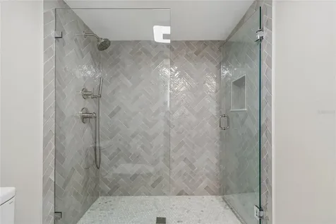 14810 Rue De Bayonne Clearwater FL 33762