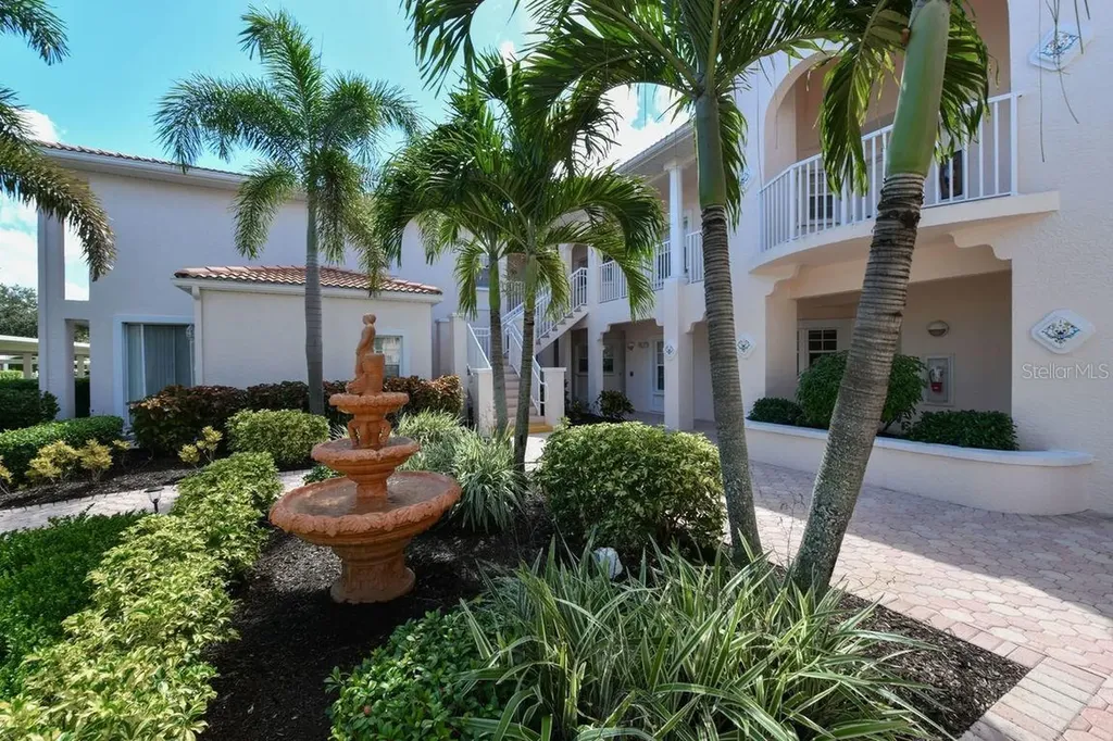 4228 Central Sarasota Parkway Sarasota FL 34238