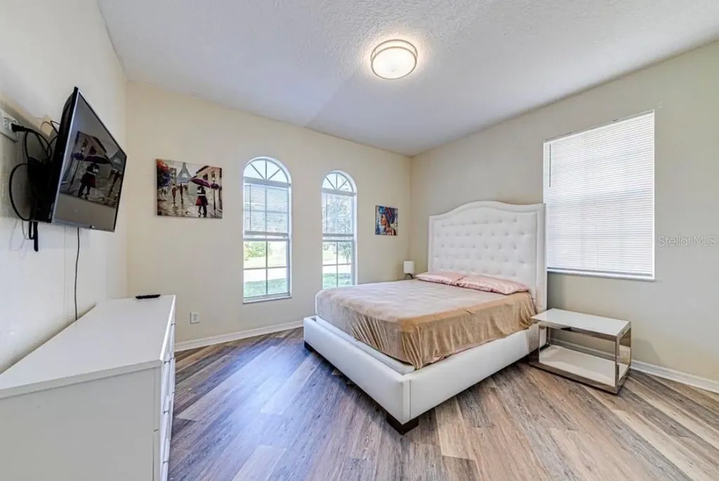 360 Tupelo Circle Davenport FL 33897