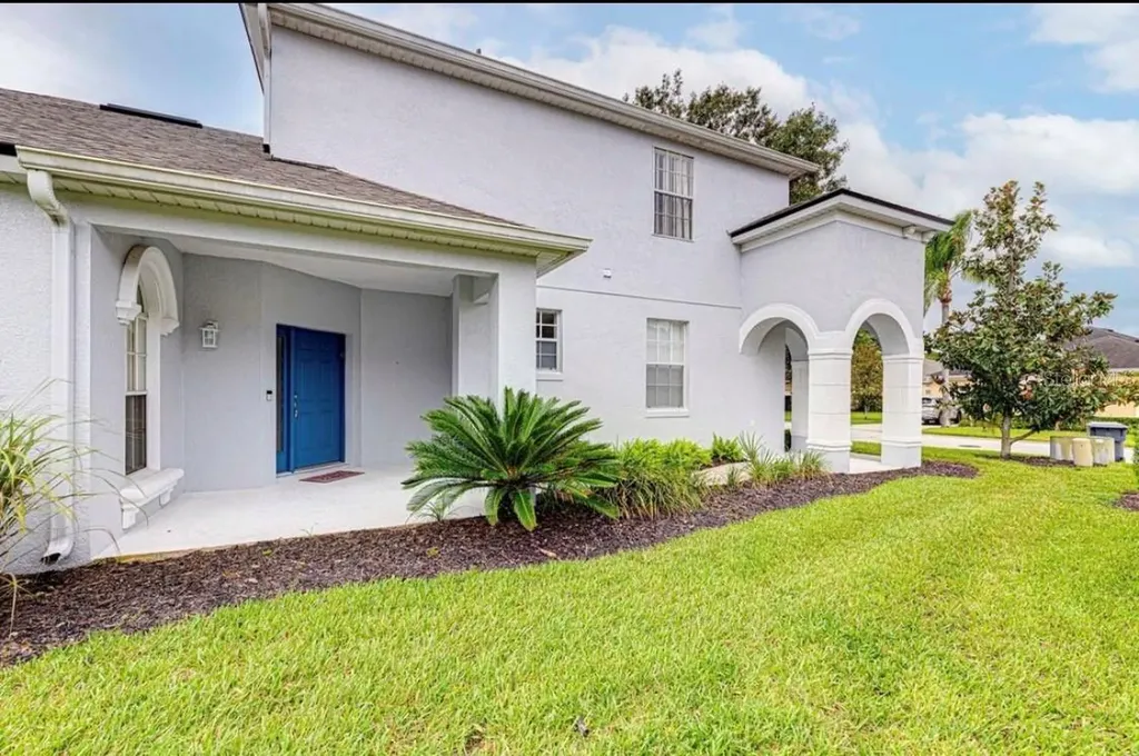 360 Tupelo Circle Davenport FL 33897
