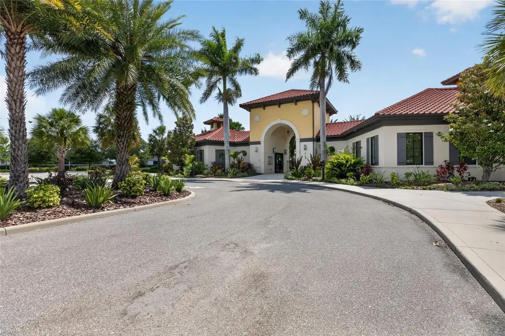 5316 Patano Loop Palmetto FL 34221