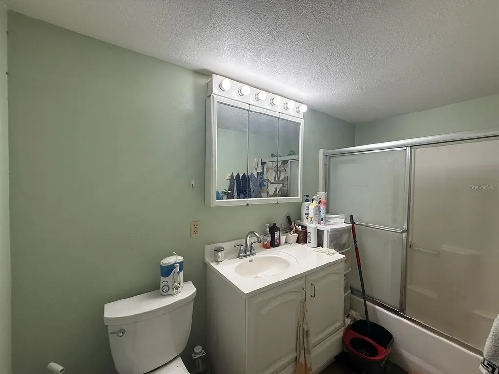 900 Timor Avenue Orlando FL 32804